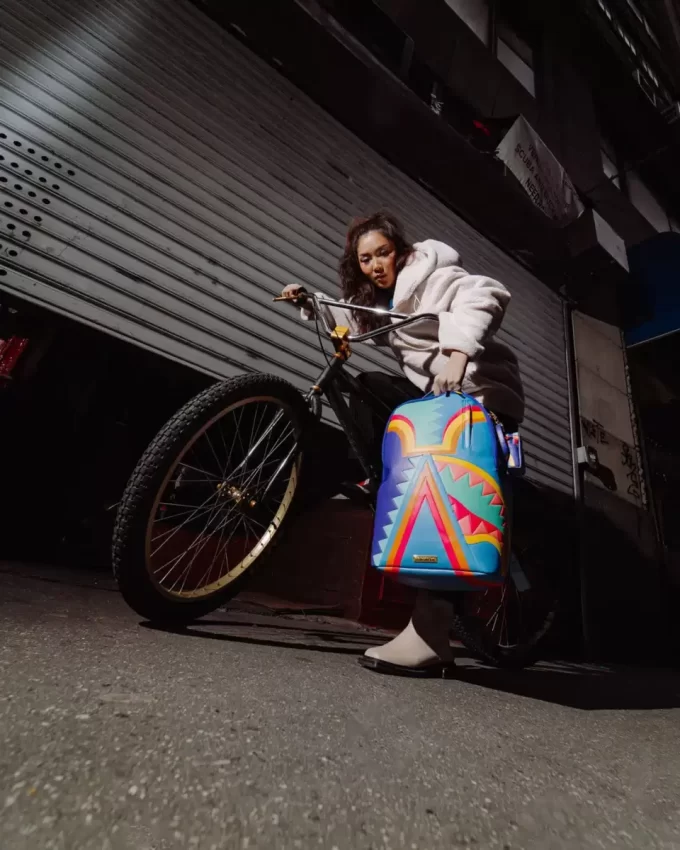 ICH BIN IM URLAUB MIT MEINEM YACHT-RUCKSACK