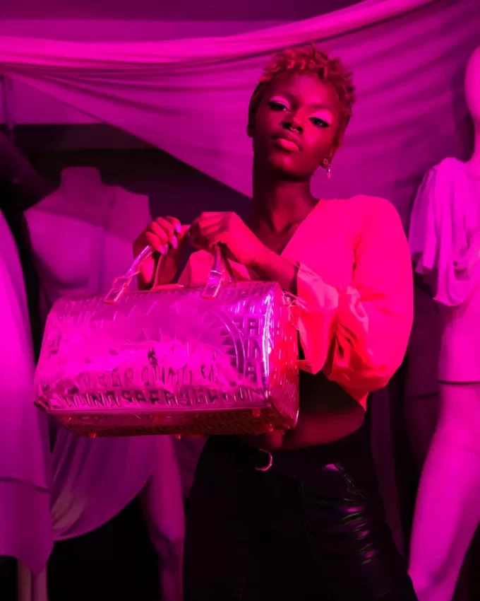 INFINITI PINK DIAMOND MINI-REISEKOFFER