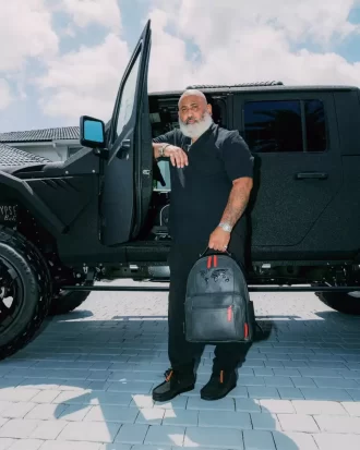 JAMES FIRST CLASS GLOBAL TAKEOFF FRACHTRUCKSACK