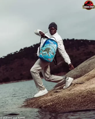 JURASSIC ISLAND RUCKSACK (DLXV)