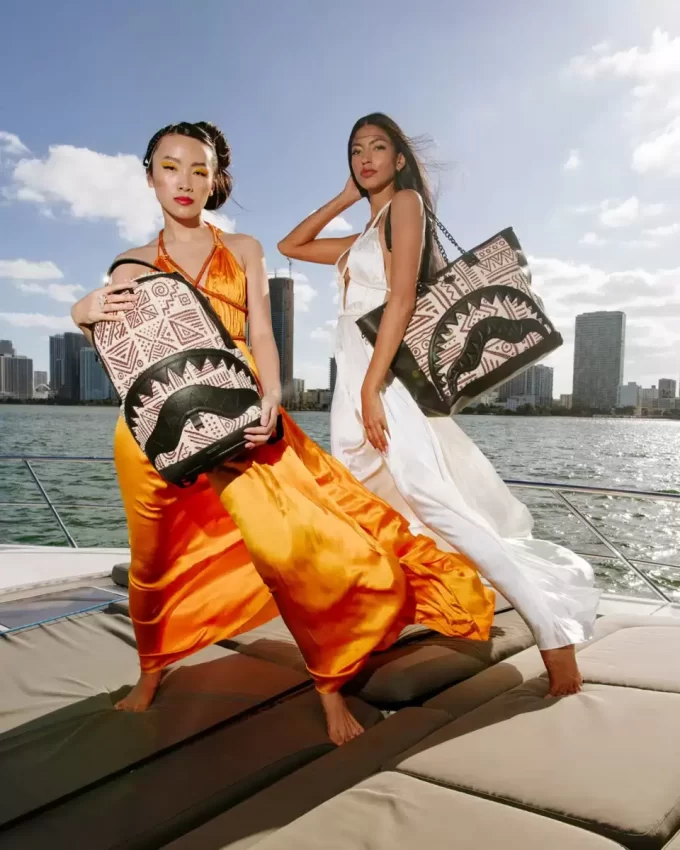 A.I. PALM MIRAGE SHARK LUXE STRANDTASCHE