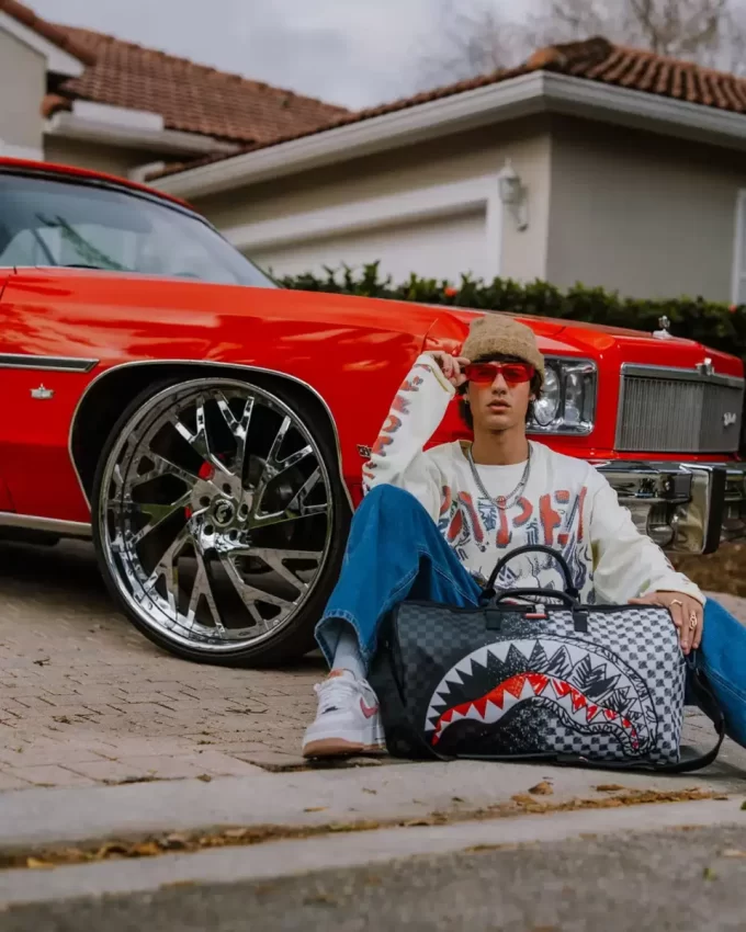 Kritzeln Dribble Check Duffel