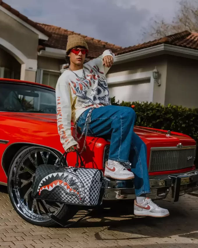 Kritzeln Dribble Check Duffel