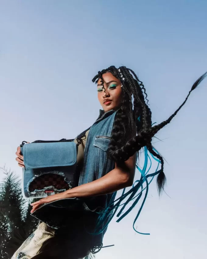 KÜSTEN ITALIENS MESSERSCHLÄGER KÜSTEN ITALIENS MESSERSCHLÄGER