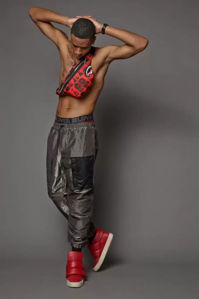 LAQUAN SMITH BETRÜGER 3M SAVVY CROSSBODY