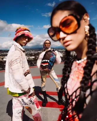 LEUCHTENDER RUCKSACK DER STADT DES LICHTS