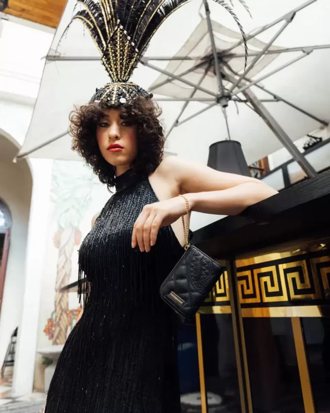 LEVELED UP SPLIT QUILT SHARK GELDBÖRSE