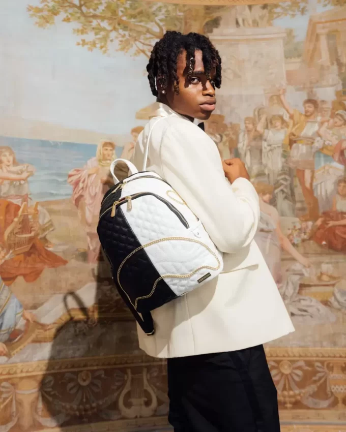 LEVELED UP SPLIT QUILT SHARK SAVAGE RUCKSACK