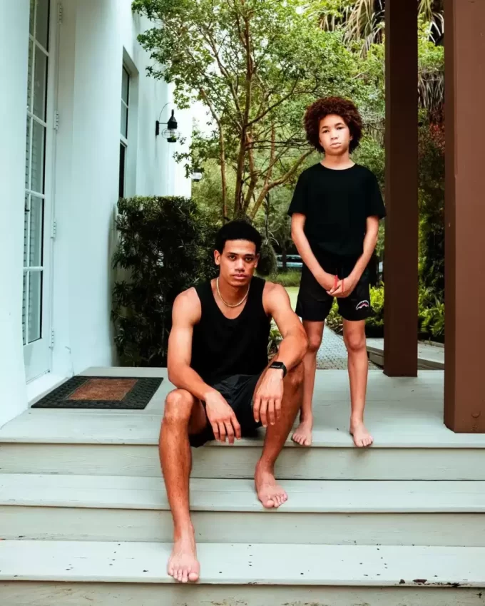 LICHTER AUS SHOTO BADEHOSE