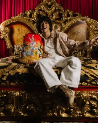 LOONEY TUNES BUGS BILLIONAIRE DLXR RUCKSACK