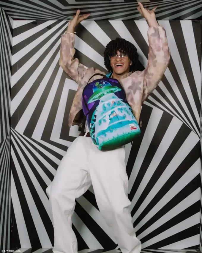 LOONEY TUNES MARVIN DER MARSIANER PAYBACK DLXR RUCKSACK