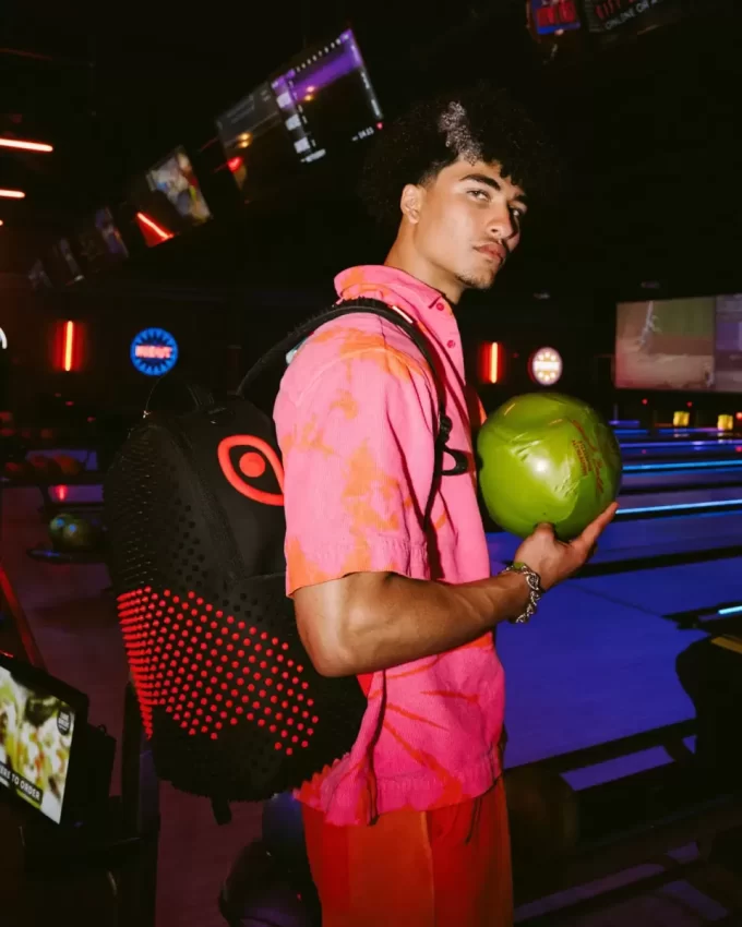 MADNESS SHARK DLXV RUCKSACK