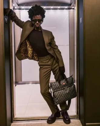 MAGNETISCHER PULSE-REISETASCHE