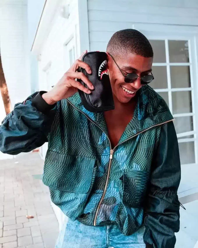 Maulbeutel für schwarzen Hai