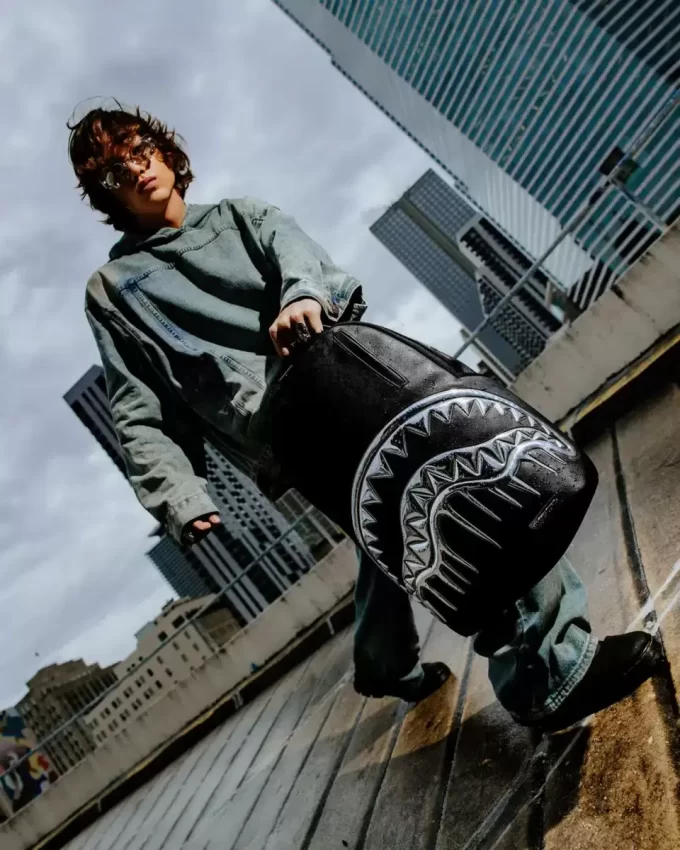 METALLIC TO THE TOUCH EXTRA DRIP RUCKSACK