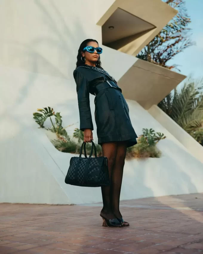 MIDNIGHT CHATEAU MINI PYRAMID DUFFLE MIDNIGHT CHATEAU MINI PYRAMID DUFFLE