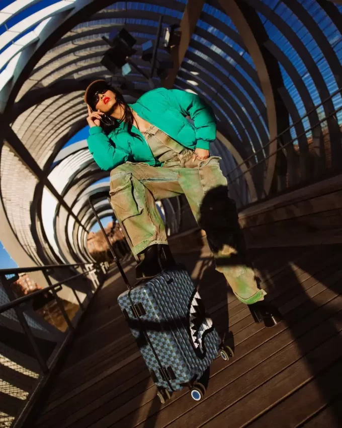 MIDNIGHT MAGIC SHARKS IN PARIS HARTSCHALEN-HANDGEPÄCK MIDNIGHT MAGIC SHARKS IN PARIS HARTSCHALEN-HANDGEPÄCK