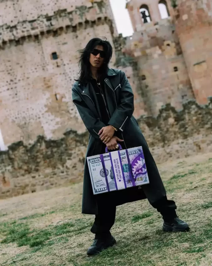 Milliarden im Bankkoffer Milliarden im Bankkoffer