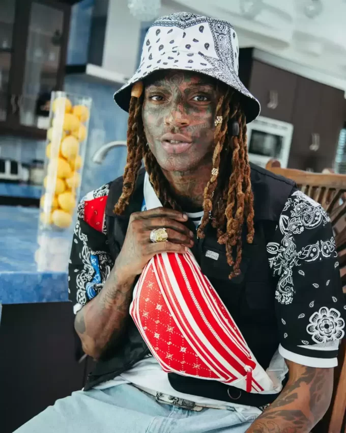 MODUS BEDIENUNGSANLEITUNG SAVVY CROSSBODY MODUS BEDIENUNGSANLEITUNG SAVVY CROSSBODY