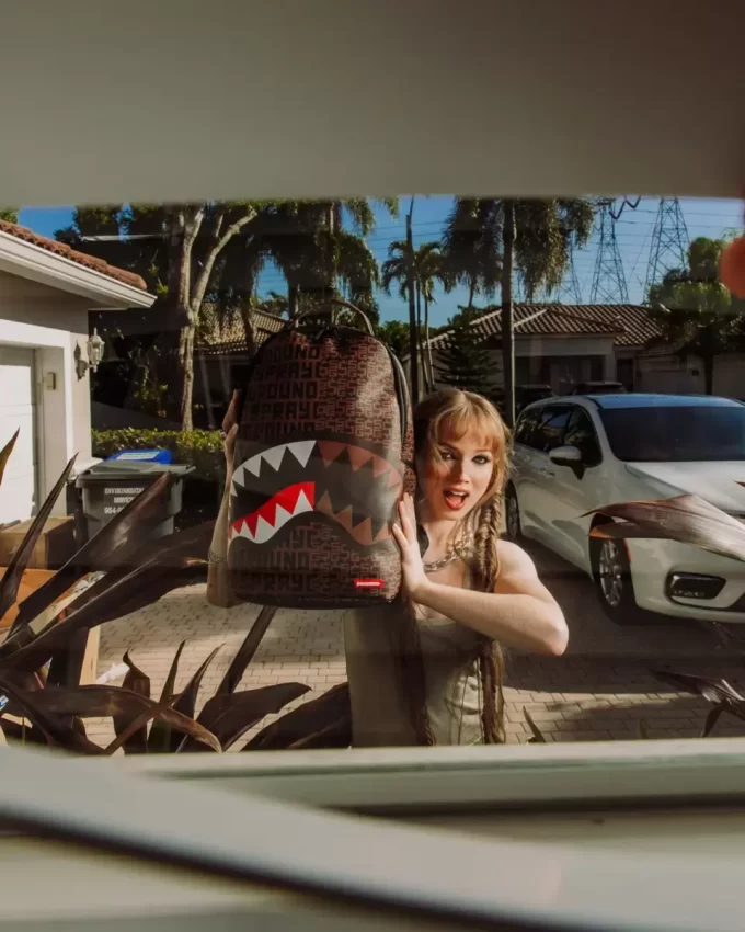 MONEY SHARK SPLIT RUCKSACK