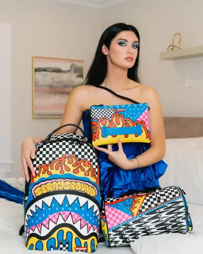 MOSH PIT CROSSOVER CLUTCH