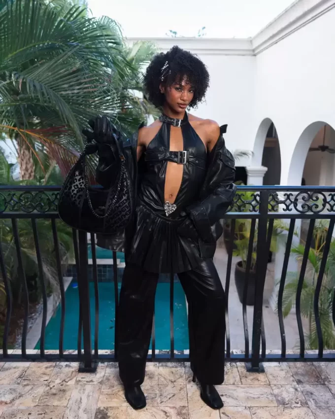 NEMESIS HUNT VICE SCHULTERTASCHE