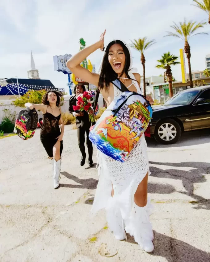 NOAH’S SH-ARK-MOUTH DLXSR RUCKSACK