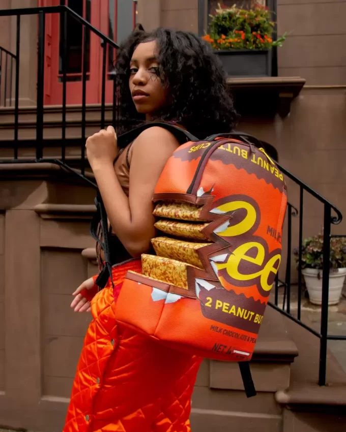 REESE’S SHARK BITE RUCKSACK (DLXV)