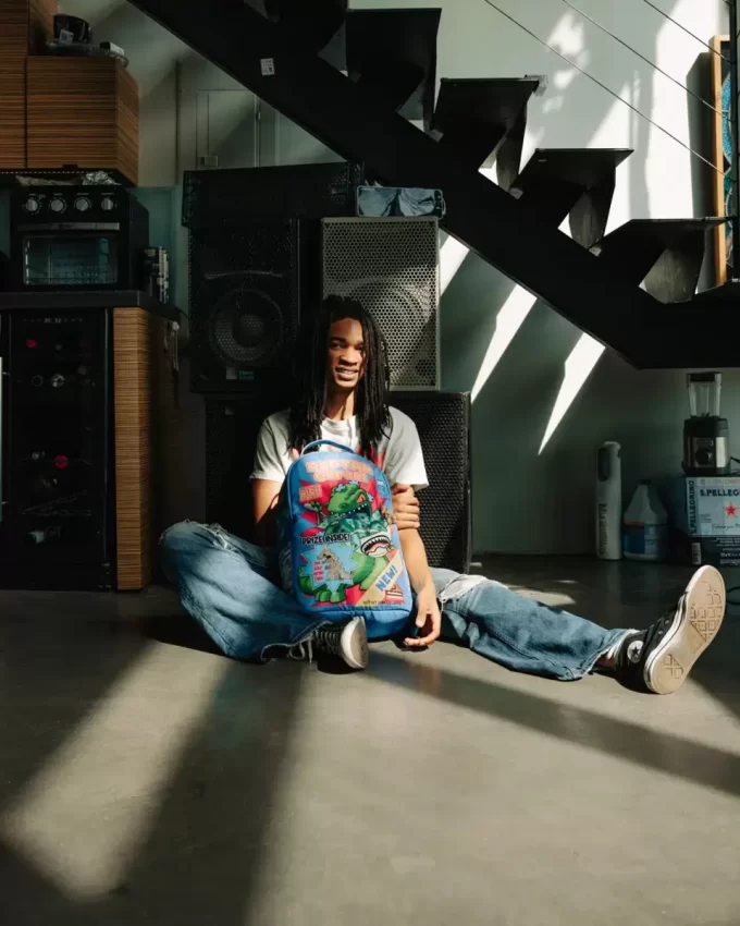 REPTAR-PREIS IM DLXSR-RUCKSACK