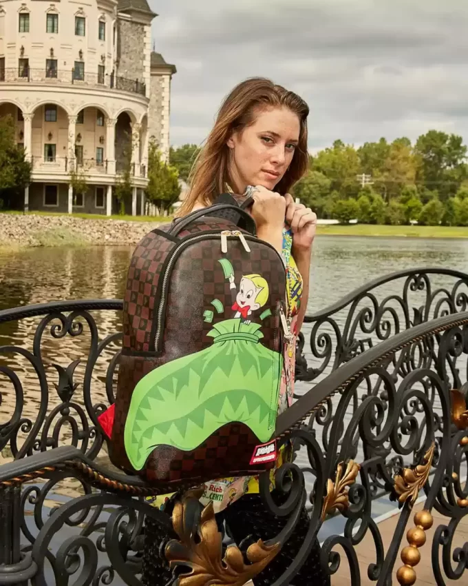 RICHIE RICH MONEY SHARK RUCKSACK