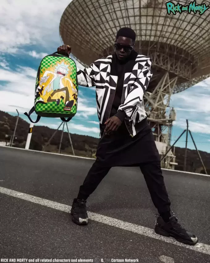 RICK & MORTY INTO THE FURY BACKPACK (DLXV) RICK & MORTY INTO THE FURY BACKPACK (DLXV)