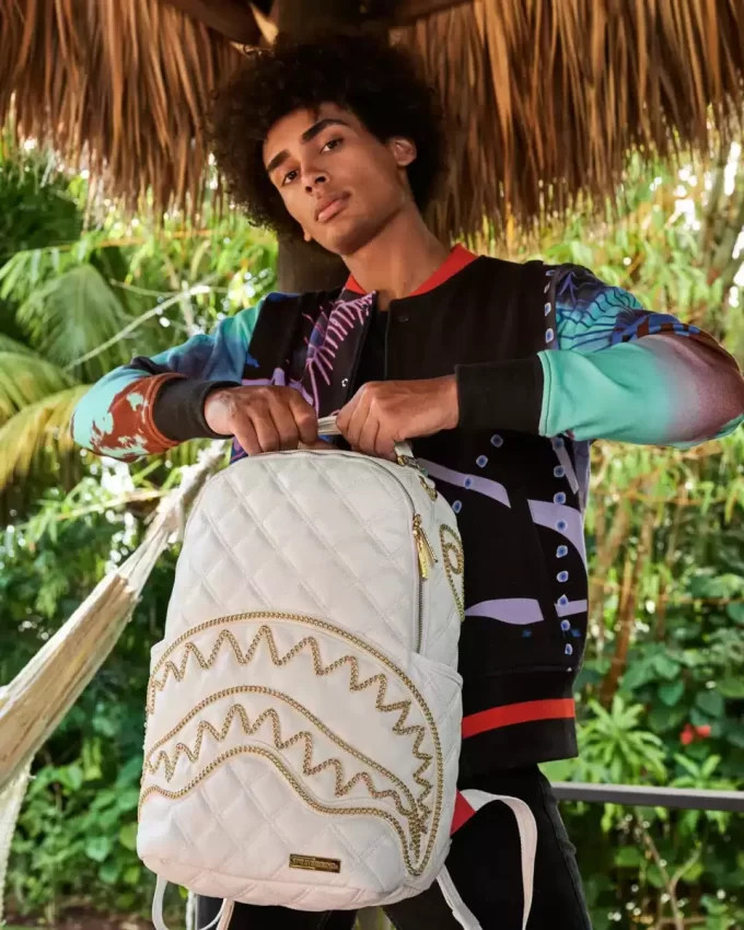 RIVIERA LE BLANC GOLD CHAIN SHARK RUCKSACK (DLXV) RIVIERA LE BLANC GOLD CHAIN SHARK RUCKSACK (DLXV)