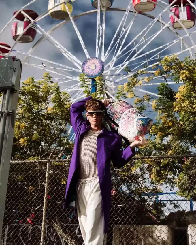 RUCKSACK DER UNTEREN OSTSEITE