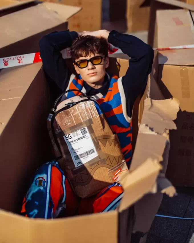 RUCKSACK MIT ÜBERNACHTUNGSLIEFERUNG