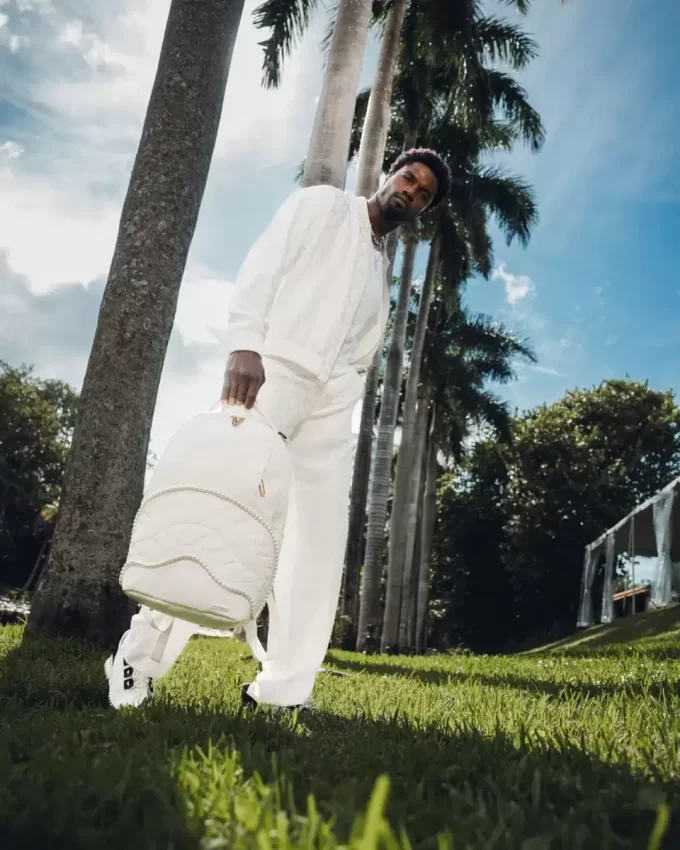 RUCKSACK MIT DEM GEHEIMNIS DES LEBENS DER PERLEN