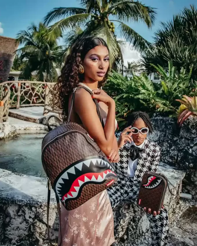 SAVAGE EINLÖSEN VON SCHECKS