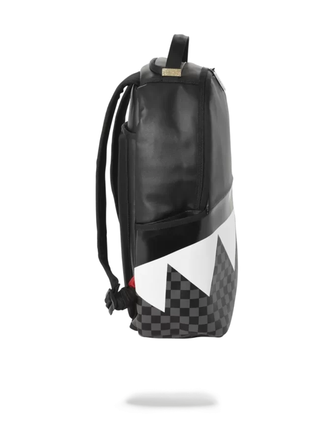 SCHWARZER HALBHARKER RUCKSACK MIT HALLENKARTEN UND HALLENKARTEN (EINZELSTÜCK) SCHWARZER HALBHARKER RUCKSACK MIT HALLENKARTEN UND HALLENKARTEN (EINZELSTÜCK)