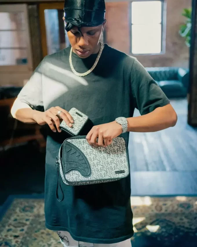 SG ALL DAY TOILETRY BAG SG ALL DAY TOILETRY BAG