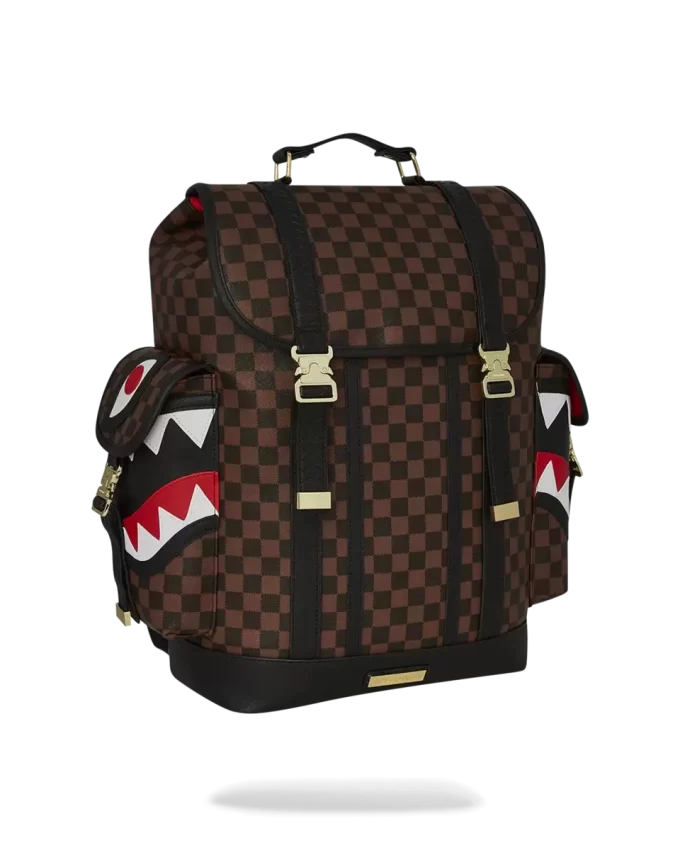 Sägezahnhaie in Paris Monte Carlo