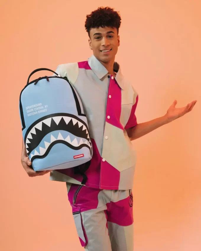 SHARK CENTRAL (BLAU) RUCKSACK (DLXV)