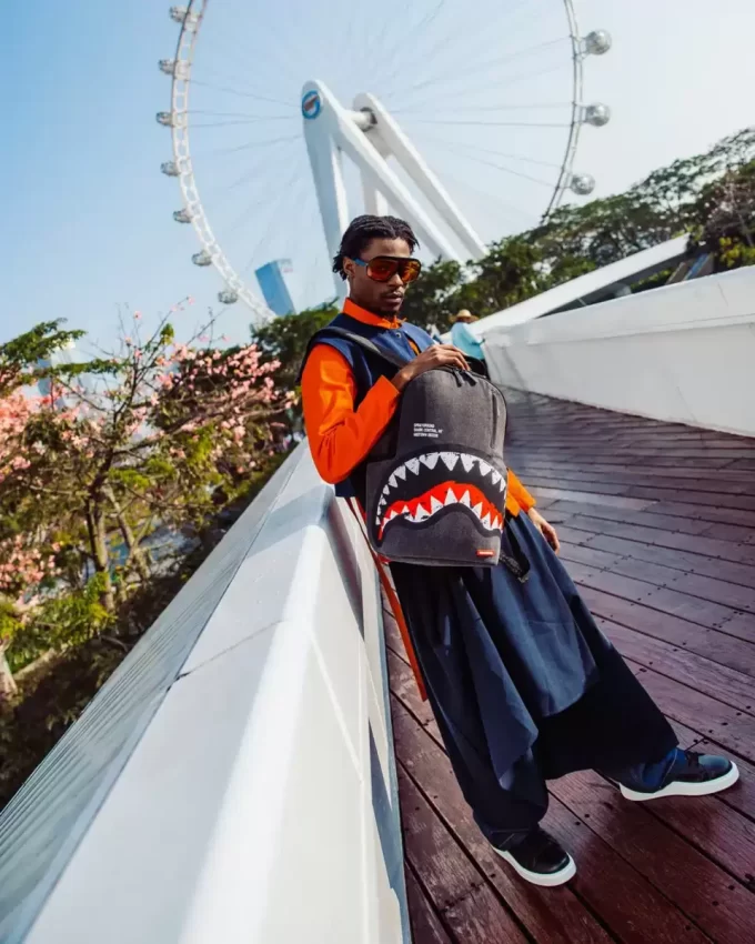 SHARK CENTRAL DENIM VENOM RUCKSACK