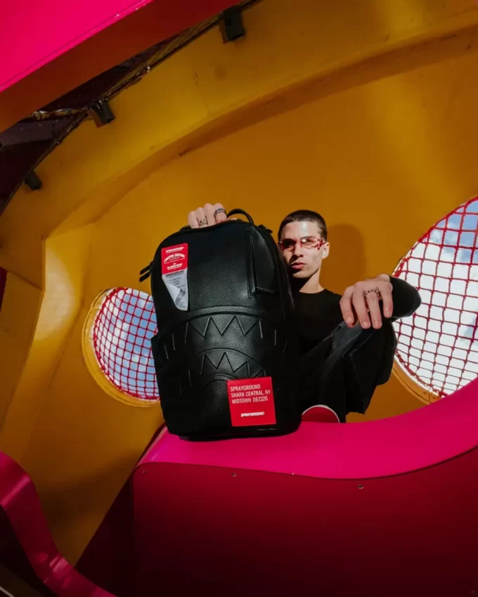 SHARK CENTRAL FLAVOR DLXSV RUCKSACK