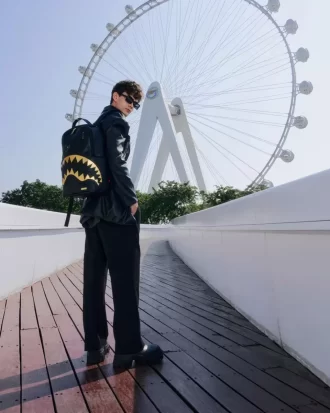 SHARK CENTRAL GILDED BITE RUCKSACK