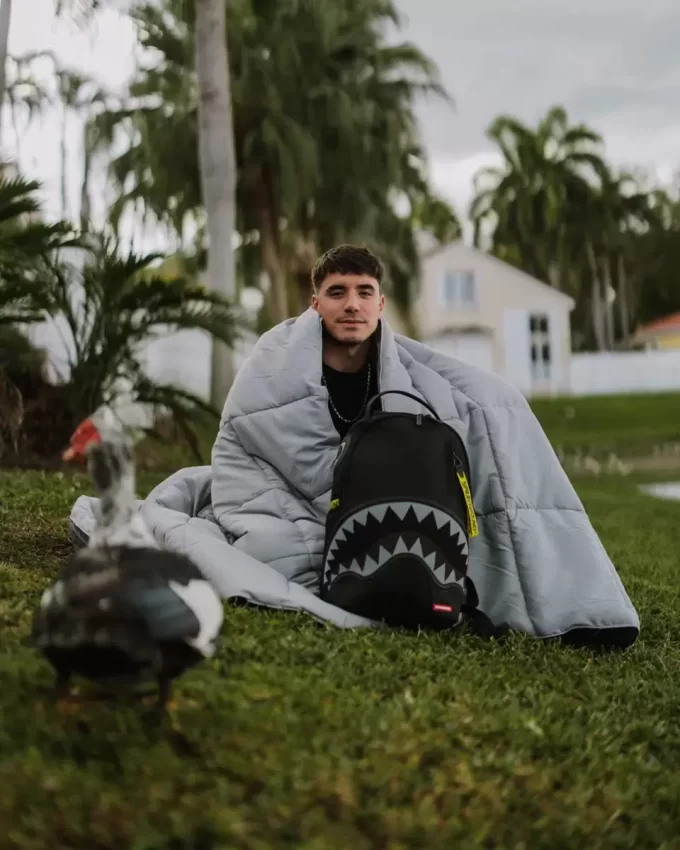 SHARK CENTRAL PARACHUTE DLX SATIN-RUCKSACK