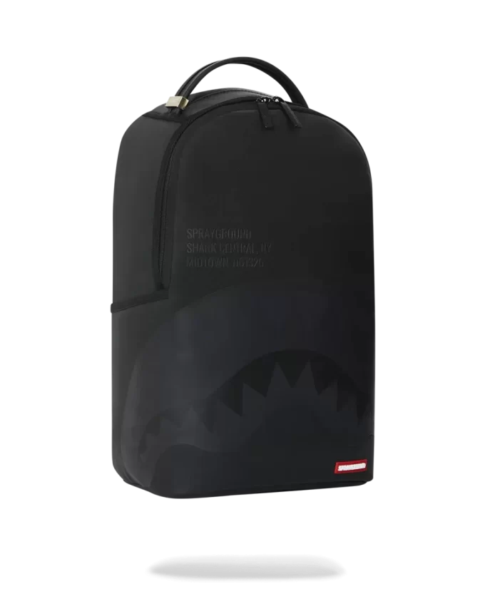 SHARK CENTRAL (SCHWARZ AUF SCHWARZ) RUCKSACK (DLXV)