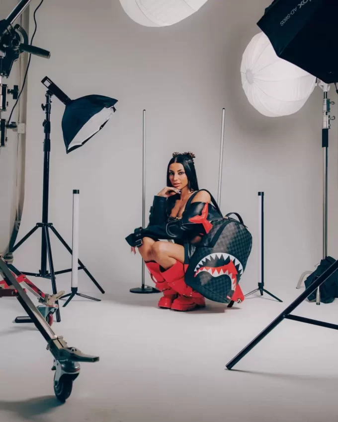 SHARK ESCAPE RUCKSACK