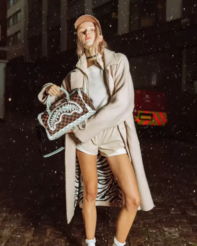 SHARK LEGACY MINI-DUFFEL