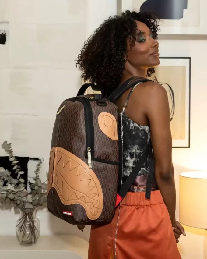 SHARKFINITY RUCKSACK (DLXV)