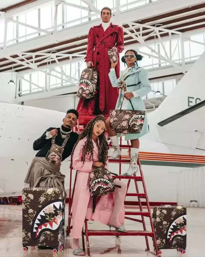 SHARKFLOWER Crossbody-Umhängetasche