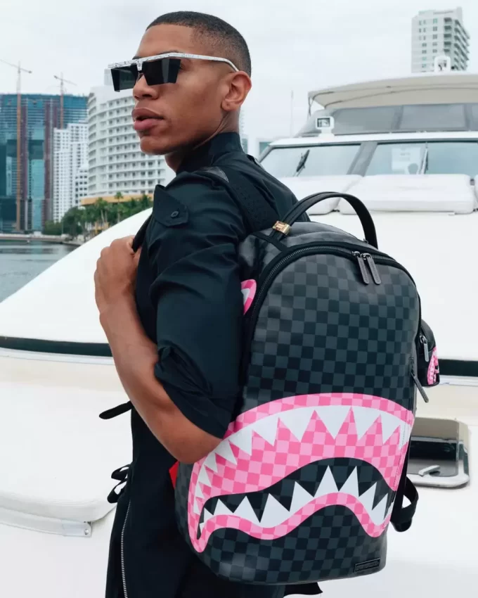 SHARKS IN CANDY RUCKSACK (DLXV)